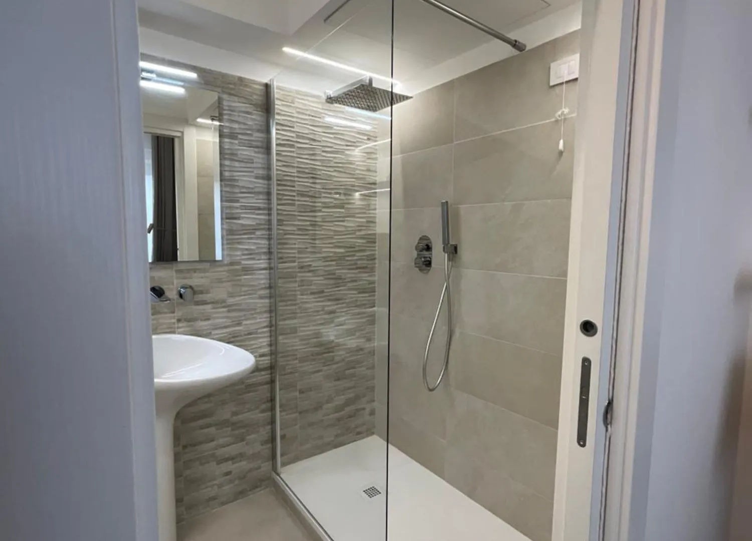 Апартаменты Bilocale San Giovanni Design Apartament Рим